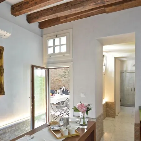 Corte Dei Greci Venice